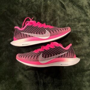 Women’s size 8 Nike Zoom Pegasus 2 Turbo “Pink Blast”